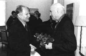 INFO1_3.JPG (12160 BYTES)