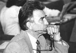 S8_5.JPG (14587 BYTES)