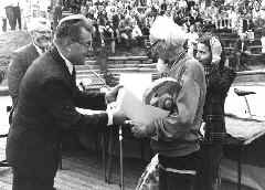 INFO3_3.JPG (8184 BYTES)