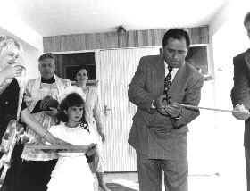 SP3_4.JPG (16362 BYTES)