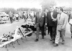 SP4_2.JPG (20620 BYTES)