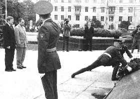 SP3_7.JPG (21892 BYTES)