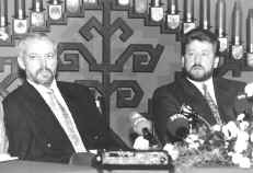 AA2.JPG (47106 BYTES)