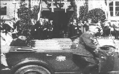 WPE6.JPG (23962 BYTES)