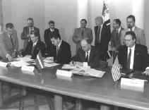 WPE1.JPG (10933 BYTES)