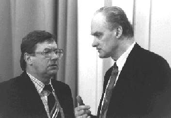 s2a.jpg (9613 bytes)