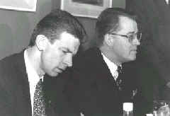 info1_1.JPG (19349 bytes)