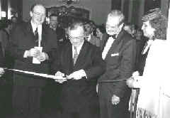 info1_8.JPG (24465 bytes)