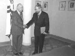 dip1_6.JPG (22512 bytes)