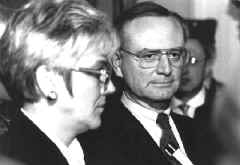 dip1_1.JPG (78814 bytes)