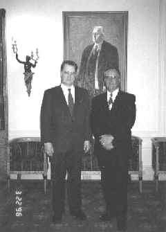 info1.JPG (7914 bytes)