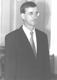 SVEICIS.JPG (6511 BYTES)