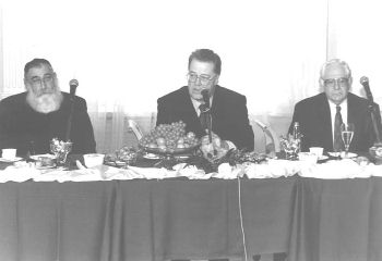 E1.JPG (11723 BYTES)