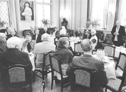 A1.JPG (26998 BYTES)