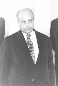 PAK.JPG (7499 BYTES)