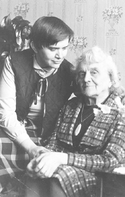 K4.JPG (43026 BYTES)