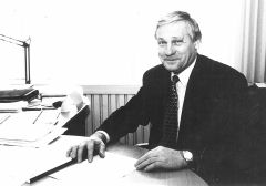 VELNERS.JPG (7393 BYTES)