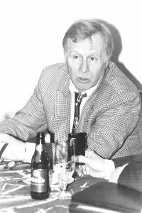 I2.JPG (14625 BYTES)