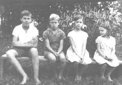 AD14.JPG (21830 BYTES)