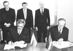 S1.JPG (15454 BYTES)