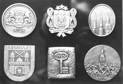 ST1.JPG (19208 BYTES)