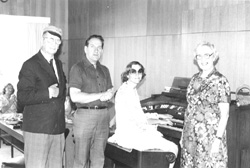 A9.JPG (22027 BYTES)