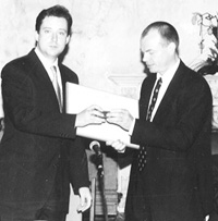 H2.JPG (19643 BYTES)