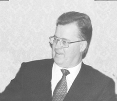 X1.JPG (15731 BYTES)