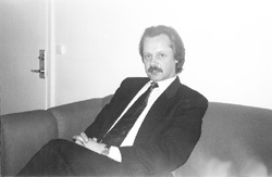 P2.JPG (12725 BYTES)