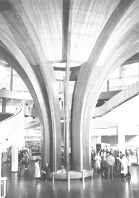 E1.JPG (27757 BYTES)