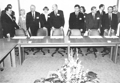 B12.JPG (24202 BYTES)