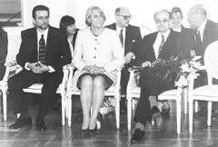 TZO.JPG (22446 BYTES)