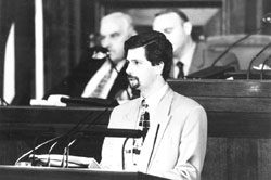 S2.JPG (15465 BYTES)