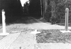 A12.JPG (15138 BYTES)