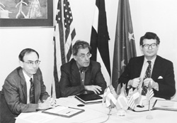 E3.JPG (22514 BYTES)