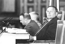 S2.JPG (19861 BYTES)