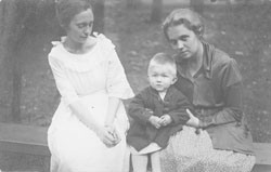 P18.JPG (11245 BYTES)