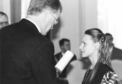 S4.JPG (11202 BYTES)