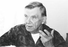 P4.JPG (11181 BYTES)