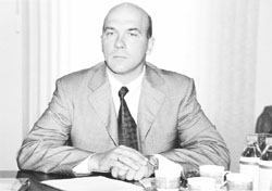 B2.JPG (12629 BYTES)