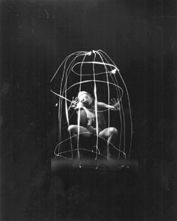 BI6.JPG (13339 BYTES)