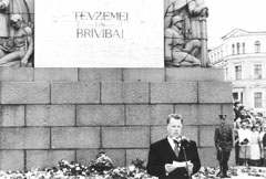 P1.JPG (16770 BYTES)