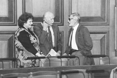 S2.JPG (14923 BYTES)