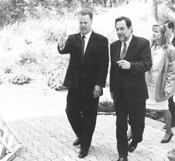 SO1.JPG (29821 BYTES)