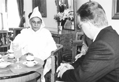 M2.JPG (21594 BYTES)