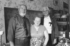 V1.JPG (21221 BYTES)