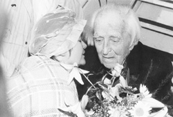 DB6.JPG (21692 BYTES)