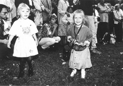 DN4.JPG (28670 BYTES)