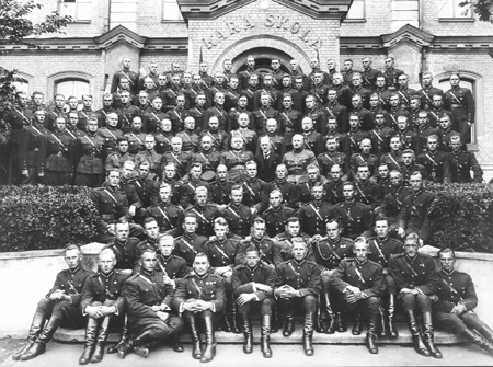 A6.JPG (98212 BYTES)