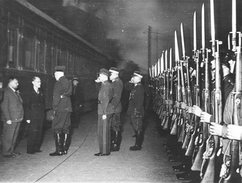 A4.JPG (44010 BYTES)